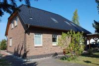 Ferienhaus mit Terrasse am Heideweg - B&B Ostseebad Baabe