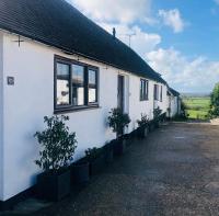 B&B Tutbury - Little Park Holiday Homes Self Catering Cottages 1 & 2 bedrooms available close to Tutbury Castle - Bed and Breakfast Tutbury