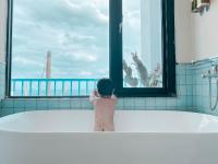 Doppelzimmer mit Balkon und Meerblick