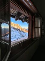 Habitación Doble con vistas a la montaña