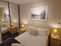 B&B Birmingham - Birmingham Ruby 2-bedroom Apartment City Centre - Bed and Breakfast Birmingham