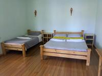 Chambre Triple – Vue sur Montagne