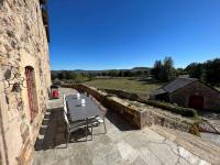 Les Distinguées -Aux Bories de Prévinquières - B&B Recoules-Prévinquières