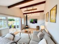 Treetops Cottage at Treetops Hideouts - B&B Richmond