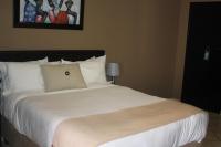 B&B Emalahleni - SLEEP-TIME GUEST LODGE - Bed and Breakfast Emalahleni