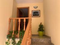 Agradable casa de piedra con aparcamiento y jardín - B&B Pontevedra
