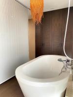 B&B Ho Chi Minh City - Spacious Apartment with Bathtub - PNT HOUSE - Bed and Breakfast Ho Chi Minh City