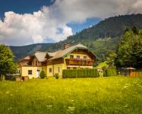 Kesselmannhof in Faistenau - B&B Wald