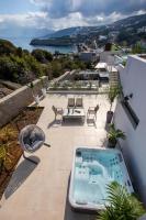 Premium Two-Bedroom Suite with Sea View & Outdoor Jetted Tub
