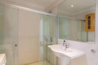 Villa Likya- 5 Bedroom Villa with Private Pool and Gardens - B&B Kalkan