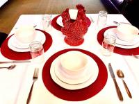 Maple Canyon~waffles~kitchen~wash+dry - B&B Mount Pleasant