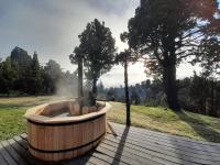 Casa de Campo con tina de agua caliente - B&B Trevelin