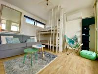 Nouveau! Studio centre ville avec terrasse vue mer, classé 2 étoiles - B&B La Grande-Motte
