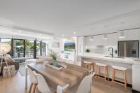 Peaceful riverside living, Noosa Heads - B&B Noosa