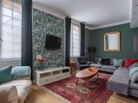 Plein Centre Historique, Plage à 2 Pas, 3 Étoiles, Appartement Rénové, 1 Chambre - FR-1-4-671 - B&B