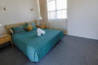 Lochinvar Hotel Motel - B&B
