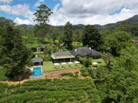 Stafford Bungalow - Exclusive Luxury Within A Private Tea Estate - Chambres d’hôtes Nuwara Eliya