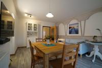 B&B Stams - Stylish & Spacious Apartment with Patio - Bed and Breakfast Stams