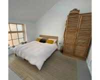 Ideal Bristol getaway - 3 bed harbourside home - B&B Brístol