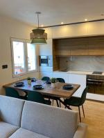 176A Apto Moderno de 3 habitaciones - Chambres d’hôtes Gijón