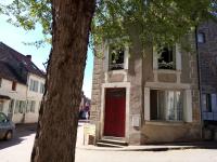 Gîte Sous L' Orme - Chambres d’hôtes Asquins