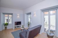 Charming Seaside Apartment - 1 min from the beach - B&B Cascais