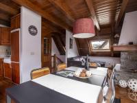 CASA REINA de Alma de Nieve - B&B Tredós