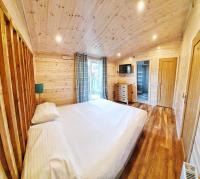 MAC Skyline Lodges - Bed and Breakfast Balloch