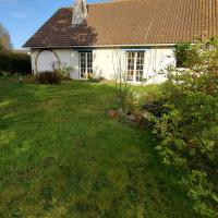 Maison au calme avec jardin près du Château, forêt et plage - Ferienwohnung