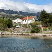 Paklenica Sport Apartments - Bed and Breakfast Starigrad