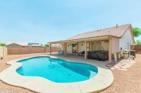 B&B Casa Grande - Modern private vacation home with sparkling pool and hot tub! - Bed and Breakfast Casa Grande