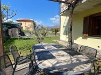 B&B Colico - The Children Smile- with Private Garden - Bed and Breakfast Colico