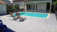 Charmante maison climatisée Vedene - Avignon avec piscine - B&B