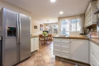 Centrico y espacioso. Parking gratuito. - B&B Granada