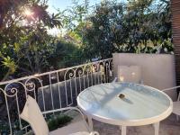 B&B Tremblay-en-France - Joli T2, Terrasse et Jardin, Idéal pour familles, à 15 min de l'aéroport Roissy CDG - Bed and Breakfast Tremblay-en-France