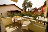 B&B Antalya - Wonderful Flat with Balcony near Hadrian's Gate - Bed and Breakfast Antalya