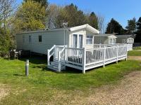 3 Bedroom Caravan MC37, Shanklin, Isle of Wight - Chambres d’hôtes Shanklin