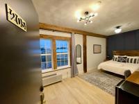 205 - Queen Suite - B&B Waunakee