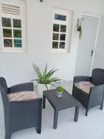 Paradies Caraïbes III - Bed and Breakfast Les Abymes