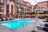 B&B Burbank - Residence Inn Los Angeles Burbank/Downtown - Bed and Breakfast Burbank