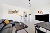 Private Scandinavian Apartment - B&B