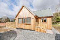 Kestrel Lodge 3 with Hot Tub - Ferienwohnung Newton Stewart