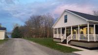 Brand New 2 Bedroom Cottage on Seneca Lake - B&B Himrod
