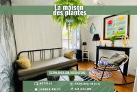 B&B Rouen - La Maison des Plantes, charmante, atypique et cosy pour 4 personnes avec parking et jardin - Bed and Breakfast Rouen