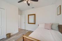 Sunny Coastal,3 BD, 2 BA, King Master Suite, Close to Ocean, Golfing , Fishing - Chambres d'hôtes Rotonda West