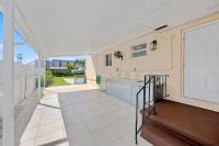 3 BR Smart home, close to airport, Fast WiFi, Patio, Grill & Free private parking - Chambres d'hôtes Miami