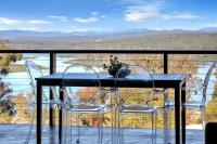 Aqua La Vista - 4 Bedroom Pet Friendly House - Chambres d’hôtes Merimbula