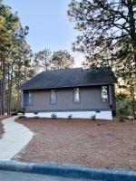 Golf Front SFH, 3 BR, 2 BA, 4 beds, sleep 6 on Pinehurst #6 - Bed and Breakfast