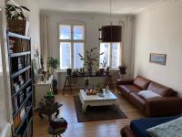 heller großer jugendstil altbau in berlin tempelhof - B&B Berlín