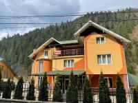 B&B Borca - Pensiunea Pe drumuri de munte - Bed and Breakfast Borca